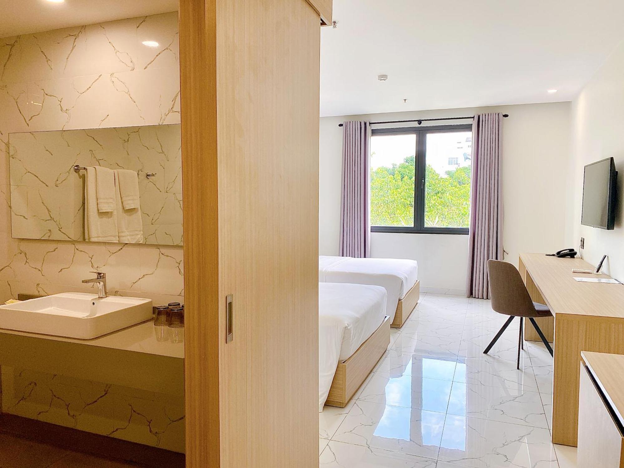 The Luxe Hotel Châu Đốc Extérieur photo